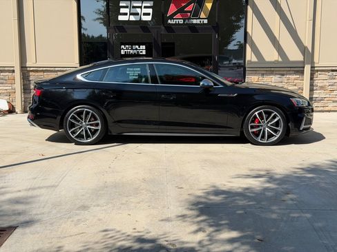 Used 2018 Audi S5 Premium Plus w/ Navigation Package AWD/4WD image 2