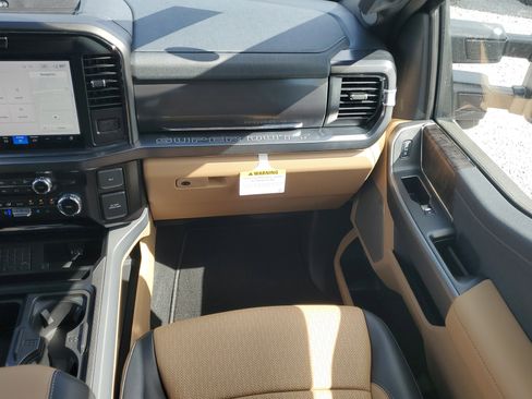 New 2026 Ford F250 Lariat AWD/4WD image 13