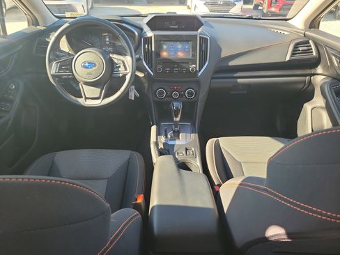 Used 2023 Subaru Crosstrek 2.0i Premium image 16