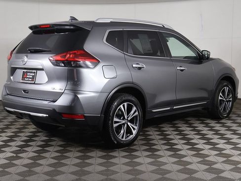 Used 2017 Nissan Rogue SL AWD/4WD image 10
