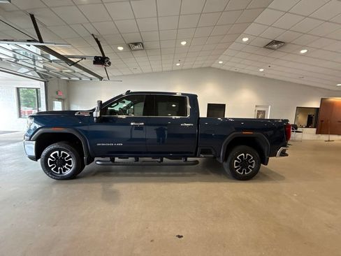 Used 2020 GMC Sierra 2500 SLT w/ Gooseneck/5TH Wheel Package AWD/4WD image 4
