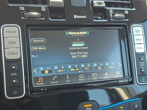 Used 2016 Nissan Leaf SV FWD image 19