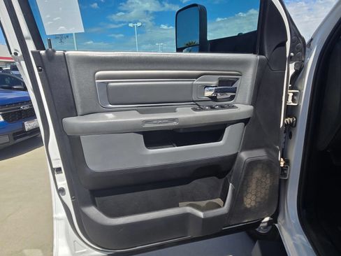 Used 2017 RAM 3500 Big Horn AWD/4WD image 16
