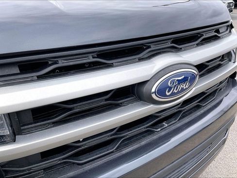 Used 2022 Ford Expedition Max XLT image 34