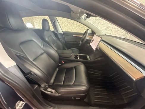 Used 2022 Tesla Model 3 Long Range AWD/4WD image 11