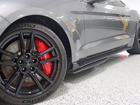 Used 2021 Ford Mustang Shelby GT500 RWD image 4