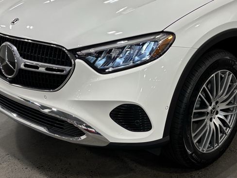 New 2027 Mercedes-Benz GLC 300 4MATIC image 8