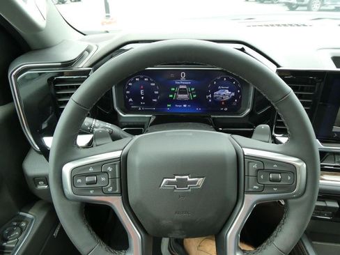 New 2026 Chevrolet Silverado 1500 RST AWD/4WD image 32