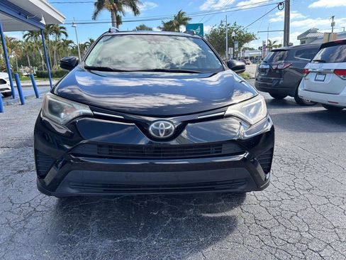 Used 2017 Toyota RAV4 LE image 8