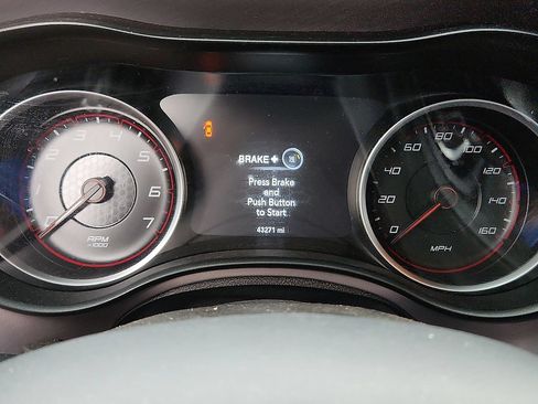 Used 2023 Dodge Charger R/T RWD image 10