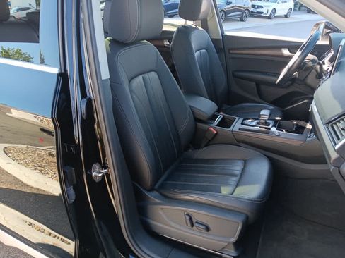 Used 2021 Audi Q5 2.0T Premium w/ Convenience Package AWD/4WD image 15
