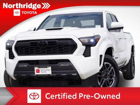 Certified 2024 Toyota Tacoma TRD Sport image 1