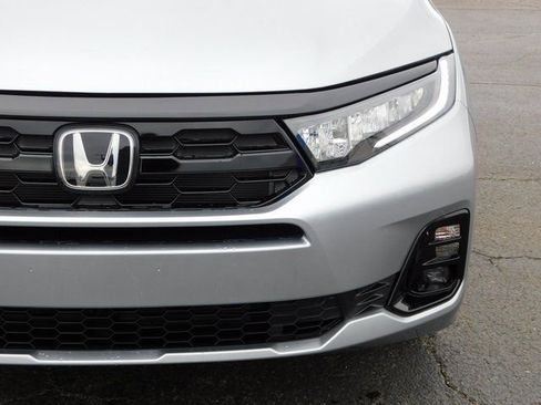 New 2026 Honda Odyssey Elite image 9