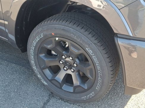 New 2026 RAM 1500 Big Horn AWD/4WD image 4