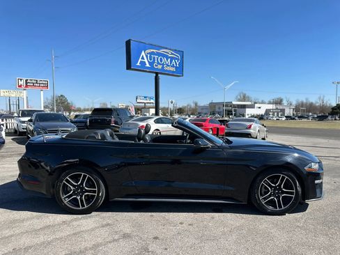 Used 2020 Ford Mustang Premium image 18
