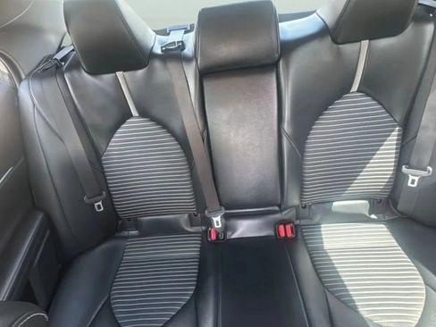 Used 2020 Toyota Camry SE w/ Carpet Mat Package FWD image 20