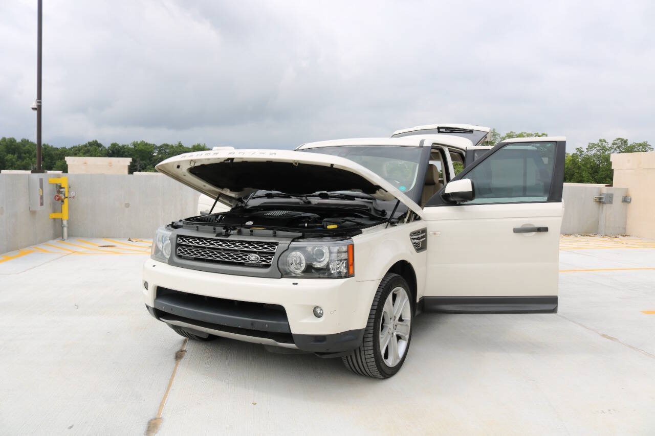 Used 2010 Land Rover Range Rover Sport Supercharged AWD/4WD image 91