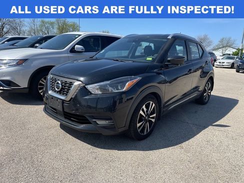 Used 2020 Nissan Kicks SR FWD image 2