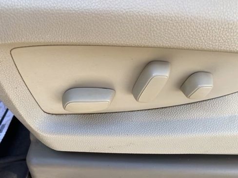 Used 2017 GMC Yukon Denali w/ Open Road Package image 28