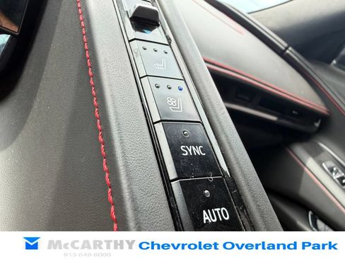 Used 2024 Chevrolet Corvette Stingray Premium Cpe RWD image 15