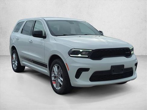 Used 2023 Dodge Durango GT AWD/4WD image 3