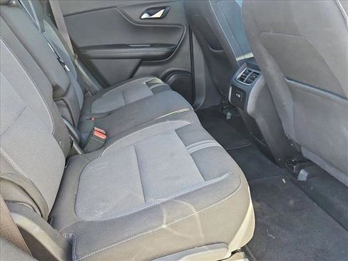 Used 2024 Chevrolet Blazer LT image 18
