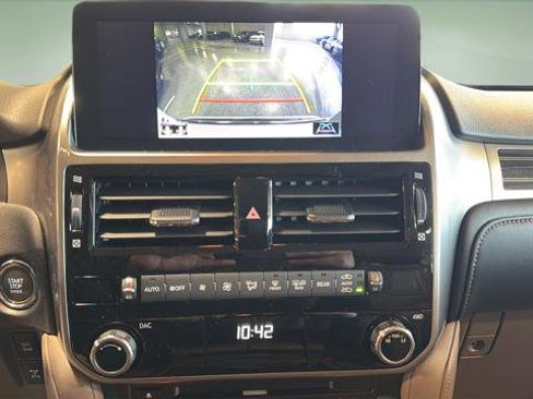 Certified 2023 Lexus GX 460 Premium w/ Premium Package image 30