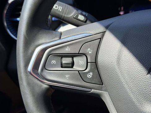 Used 2026 Chevrolet Trax LT w/ Driver Confidence Package FWD image 20