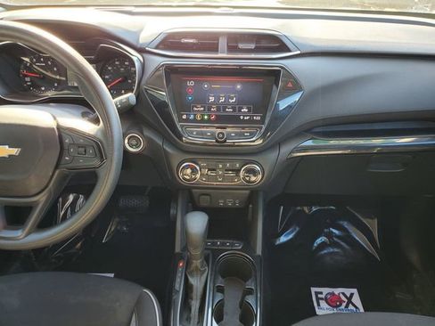 Certified 2023 Chevrolet TrailBlazer LT w/ Convenience Package AWD/4WD image 17