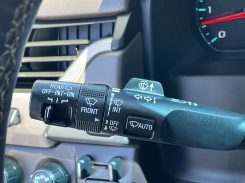 Used 2018 GMC Yukon XL Denali w/ Open Road Package image 17