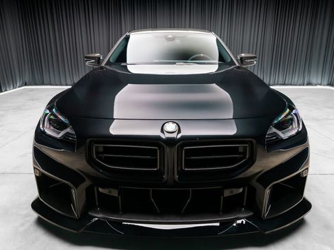 Used 2024 BMW M2 w/ Carbon Package RWD image 9