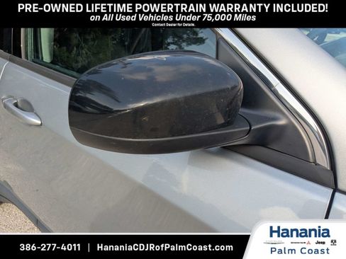 Used 2022 Jeep Compass Latitude AWD/4WD image 12