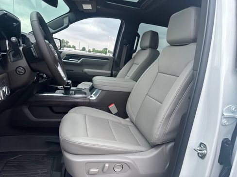 New 2026 GMC Sierra 1500 SLT w/ SLT Premium Plus Package AWD/4WD image 14