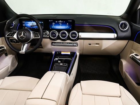 New 2026 Mercedes-Benz GLB 250 GLB 250 image 8