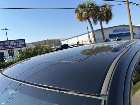 Used 2017 Jeep Grand Cherokee SRT w/ Trailer Tow Group IV image 7