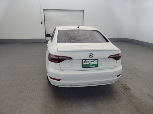 Used 2019 Volkswagen Jetta SE FWD image 6