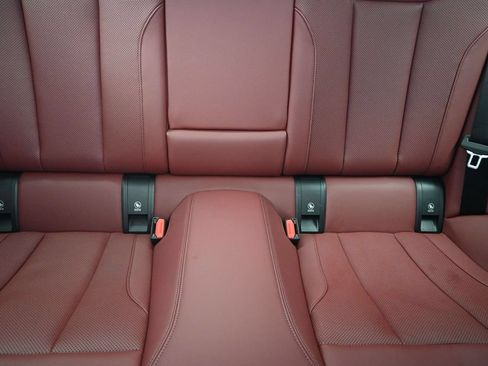 Used 2024 BMW 430i Coupe w/ Convenience Package RWD image 25