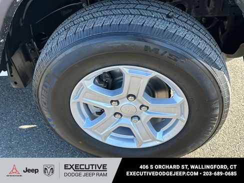 Used 2022 Jeep Wrangler Unlimited Sport S w/ Sun And Sound Package image 7