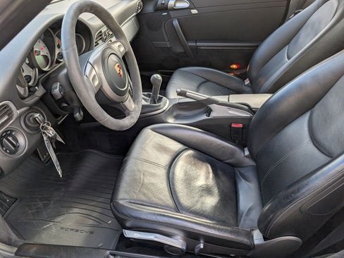 Used 2005 Porsche 911 Carrera S image 29