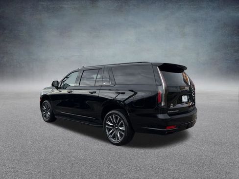 Used 2024 Cadillac Escalade ESV Sport image 10