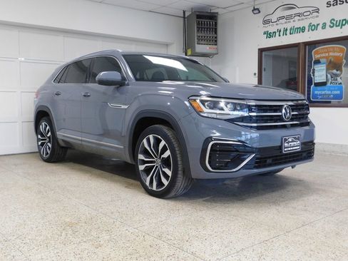Used 2020 Volkswagen Atlas Cross Sport SEL Premium R-Line image 3