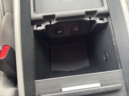 Used 2023 Honda Odyssey Elite image 29