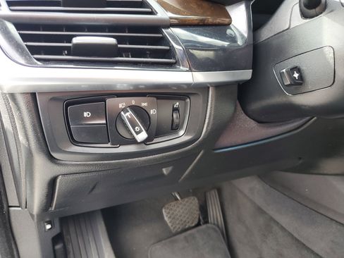 Used 2017 BMW X5 xDrive40e image 17