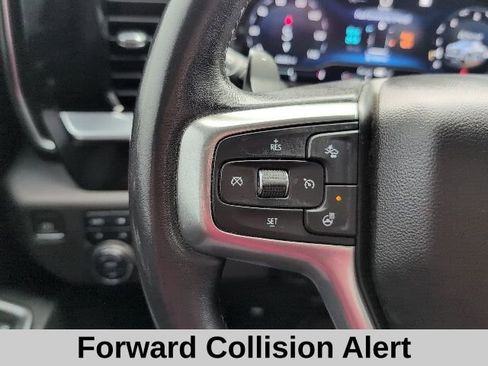 Used 2022 Chevrolet Silverado 1500 RST image 9