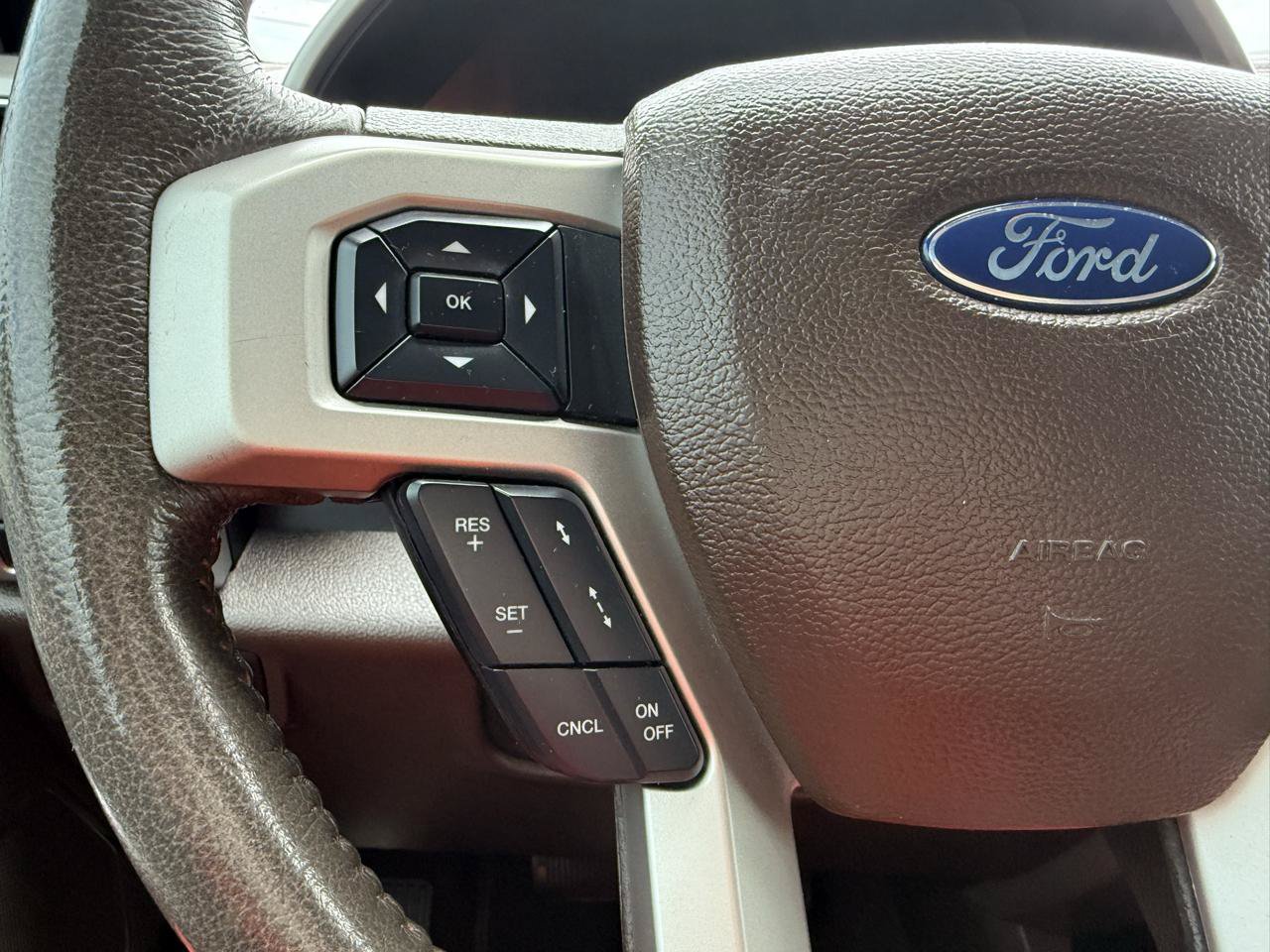 Used 2019 Ford F150 King Ranch w/ Equipment Group 601A Luxury AWD/4WD image 24