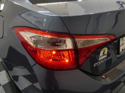 Used 2019 Toyota Corolla LE FWD image 15
