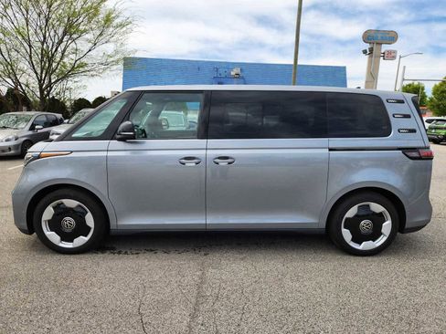 New 2025 Volkswagen ID. Buzz Pro S image 5