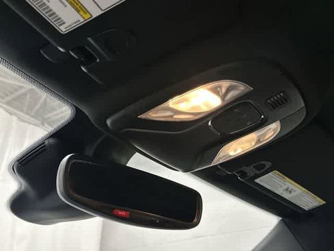 Used 2025 Jeep Compass Limited AWD/4WD image 21
