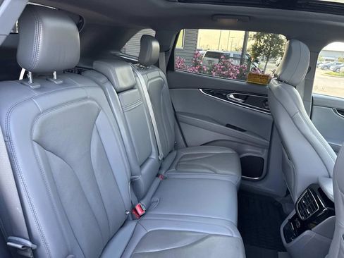 Used 2021 Lincoln Nautilus Reserve w/ Class II Trailer Tow Package image 11