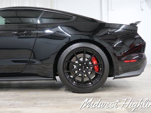 Used 2019 Ford Mustang Shelby GT350 w/ Technology Package RWD image 17
